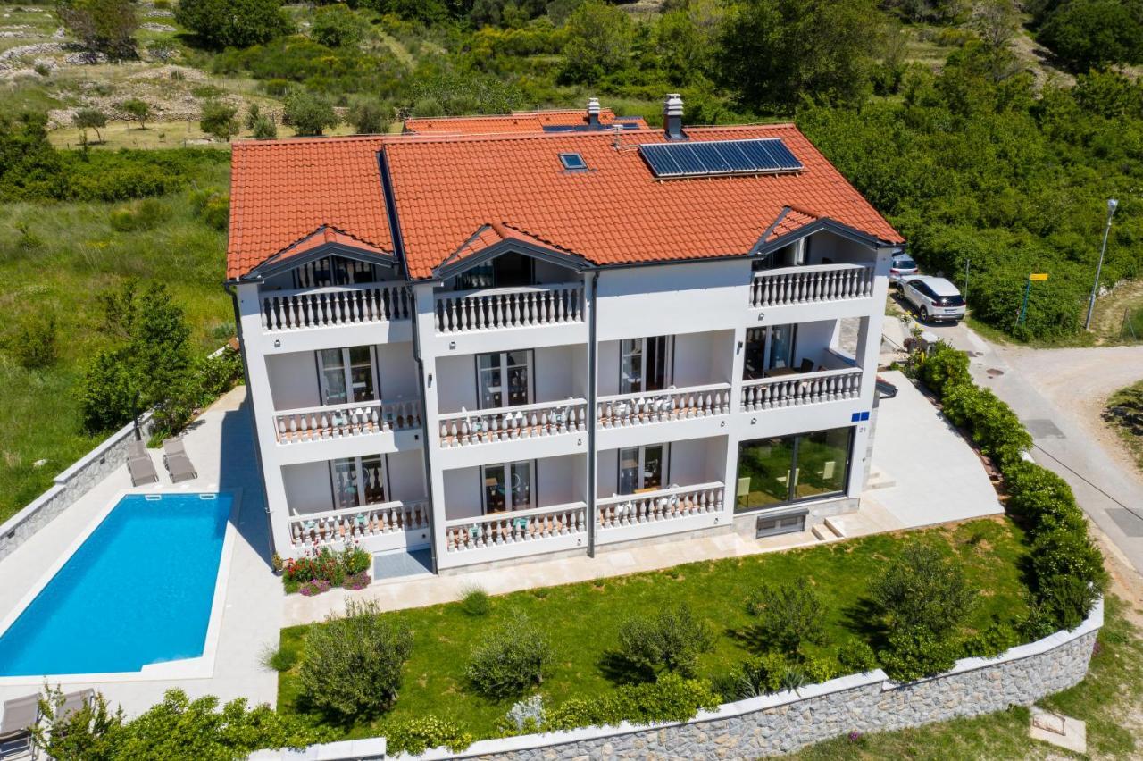 Bed & Breakfast Dosen II Baška Exteriör bild